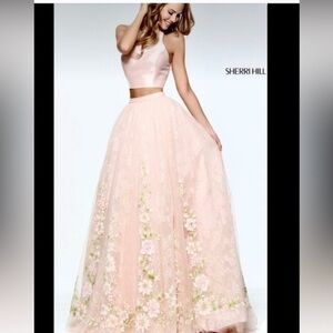 Sherri Hill style #51053 formal ballgown size 10 - NWOT formal / prom